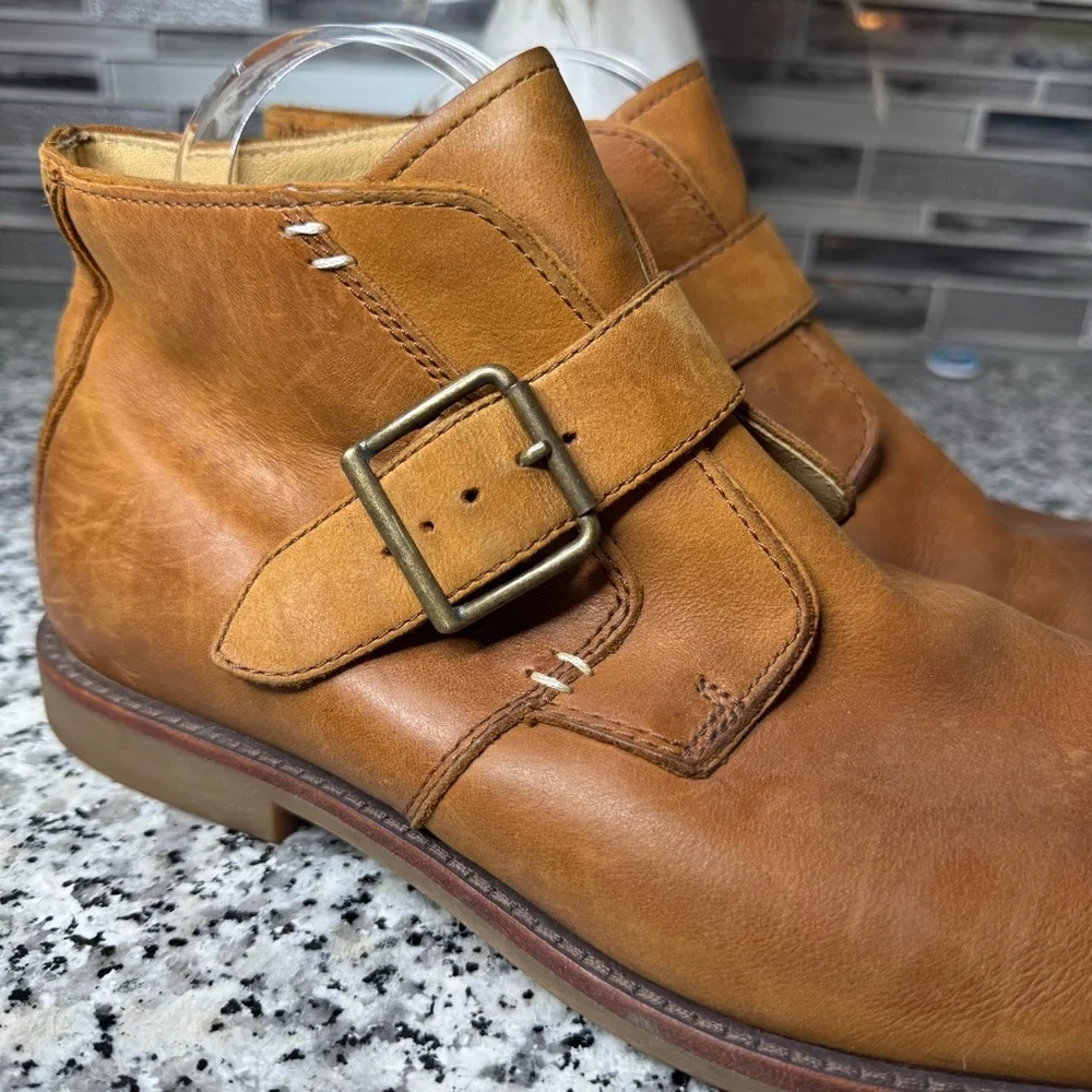 UGG Australia Graham Men's Brown Leather Buckle Ankle Boots Size 10